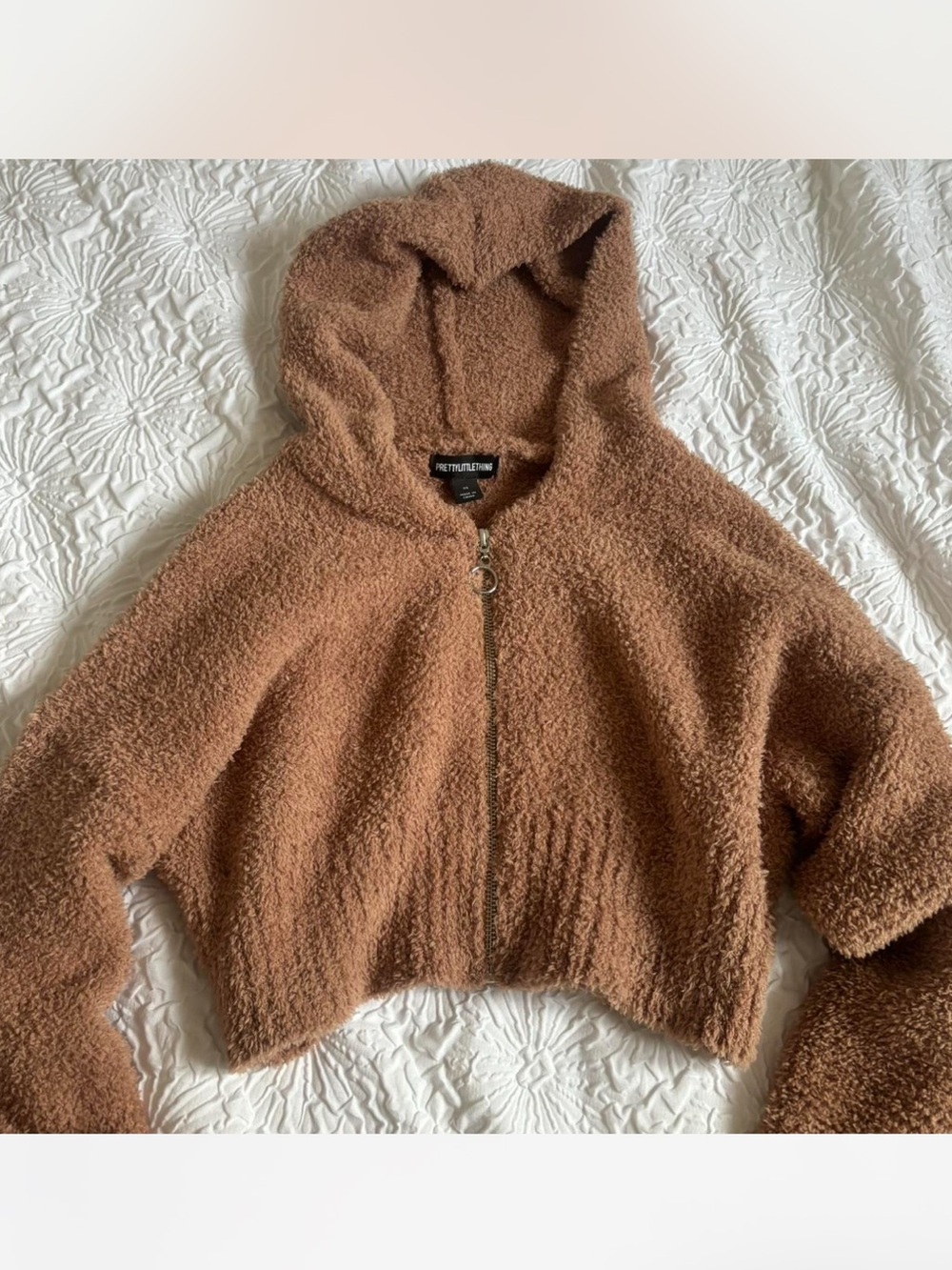 NWOT PrettyLittleThing Cropped Teddy Zip Jacket in Camel - Size M - Picture 4 of 4